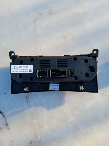 Mercedes-Benz CLS C218 X218 2015 Climate control unit module A2049000715 - Picture 5 of 7