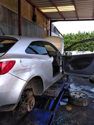 Optique avant principal gauche (feux)(phare) SEAT IBIZA 4 PHASE 1 CAYB - Photo 1/4
