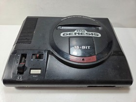 Sega Genesis System Console - complete - TESTED - working - model 1
