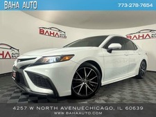 2022 Toyota Camry Hybrid SE