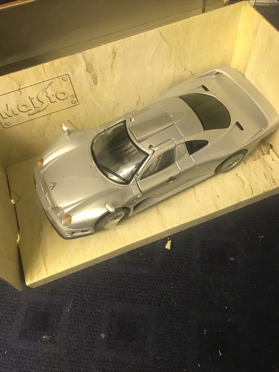 Maisto Mercedes CLK-GTR street version 1.26 | eBay UK