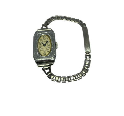 Vintage Elgin Grade 488 Model 1 1932 Tank Retro engraved Wristwatch