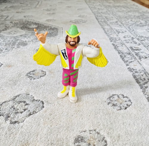 WWF Hasbro MACHO MAN RANDY SAVAGE Wrestling Figure...