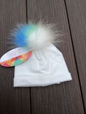 NWT Zubii white 100 cotton jersey baby hat w/genuine fox fur pom pom 0-3 months