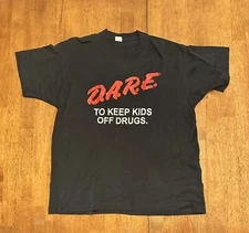 Vintage 80s DARE T Shirt Fits Size Large Screen Stars Drugs