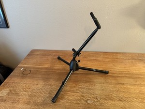 BELMONTE SAXOPHONE BLACK FOLDABLE STAND