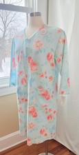 MISS ELAINE NWT Robe M Zip Front Pockets AQUA Floral Soft Quilted Knee Length