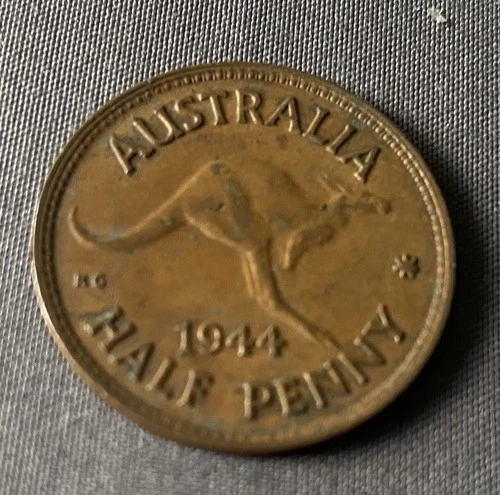 1944 Australia Half Penny — photo from the most recent tracked eBay sale