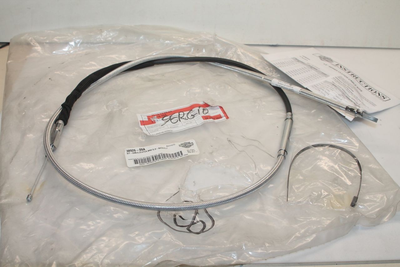 Câble embrayage Diamond Back Harley Davidson pour vos longs voyages et road trips