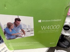 Thecus W4000 Windows Storage 2012 R2  Essenti...