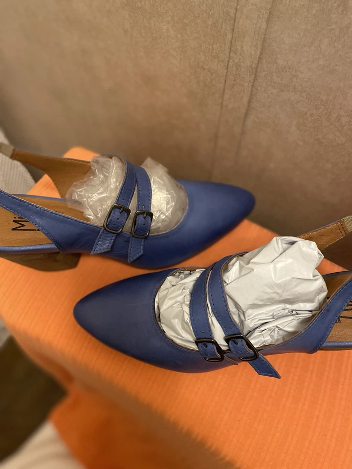Miz Mooz Womens Enya Pump Heel Size 6.5 M Blue Round Toe Slingback Embellished  - Image 3 of 4