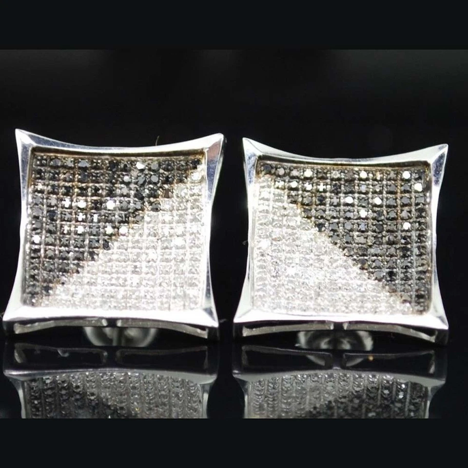 Aretes cuadrados pavé enchapados en oro blanco de 14K diamante negro corte redondo de 1 Ctw Foto 2 de 4
