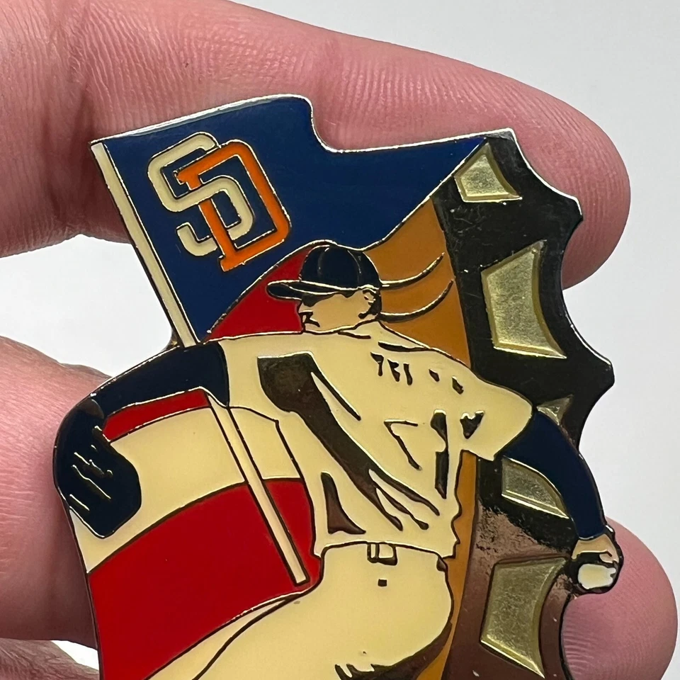 SAN DIEGO PADRES Collector Puzzle Pin Set #8 August 30, 2002 By Coca Cola RWB 3" - Image 4 of 4
