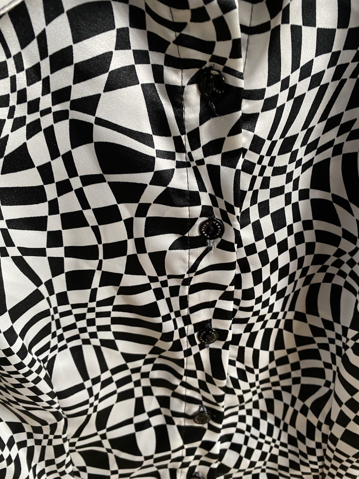 Vertigo Paris Button Down Black White Geometric D… - image 3