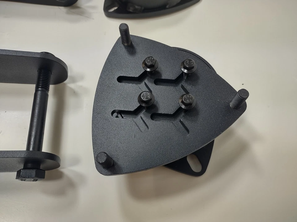 Daihatsu Hijet S110P 2" lift kit.  1989-1998 - Image 2 of 4