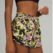 Rare Lululemon Hotty Hot High-Rise Lined Short 4" Size 8 Inflected Highlight