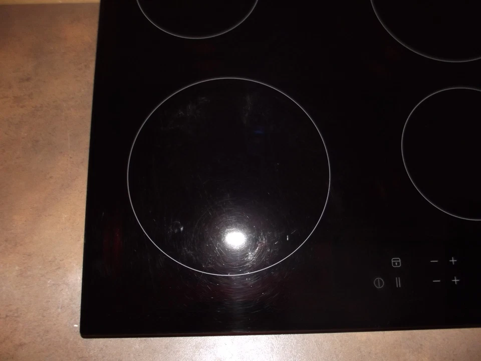 Ikea MATMÄT 60HAD03A0 Self Sufficient 1 Year Warranty Ceramic Hob P837 - Image 4 of 4