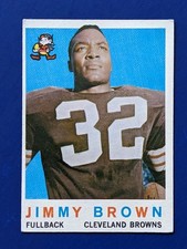 Ball Boys Review - New Sports Memorabilia Show Dishes Up a Home Run 3