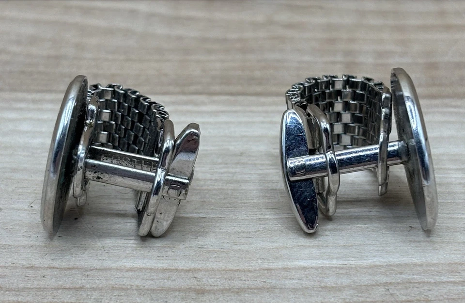 Gemelos Foster vintage tono plata esmalte negro pequeños con cadena Foto 2 de 4