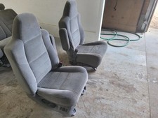 2000-2005 Ford Excursion Front Left Driver Bucket Seat Cloth Drv Seat Only 2000-2005 Ford Excursion Front Left Driver Bucket Seat Cloth Drv Seat Only