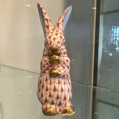 Herend Porcelain Rabbit Figurine Red Fishnet Pattern Gold Accents Glossy Finish