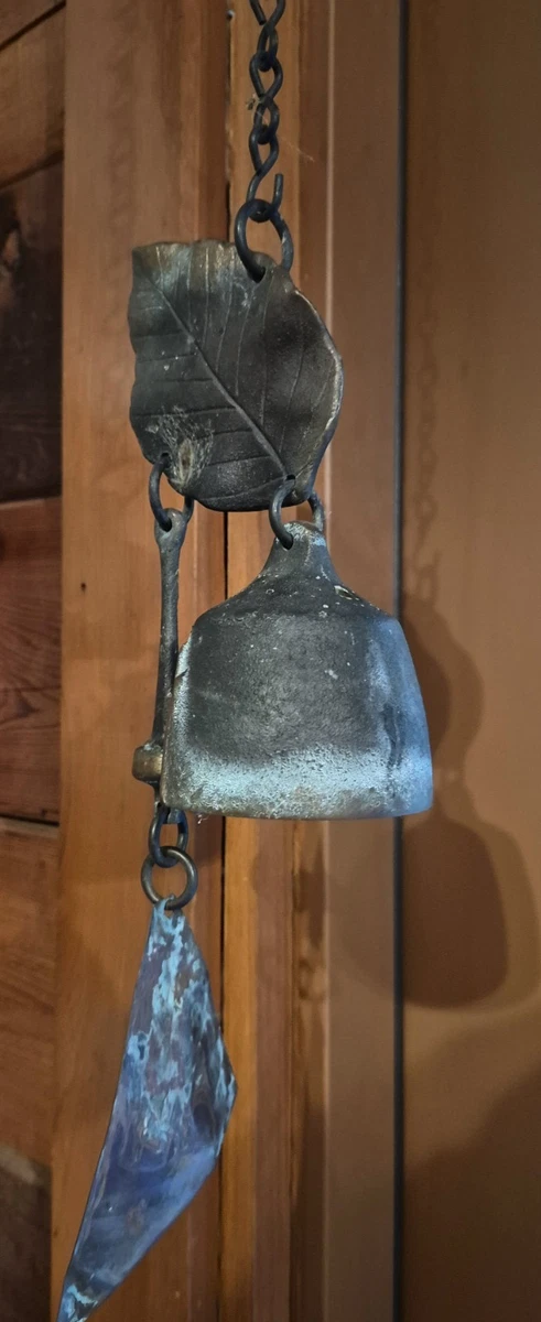 RICHARD FISHER BRONZE WIND CHIME BELL WITH LEAF ORIGINAL PATINA VINTAGE