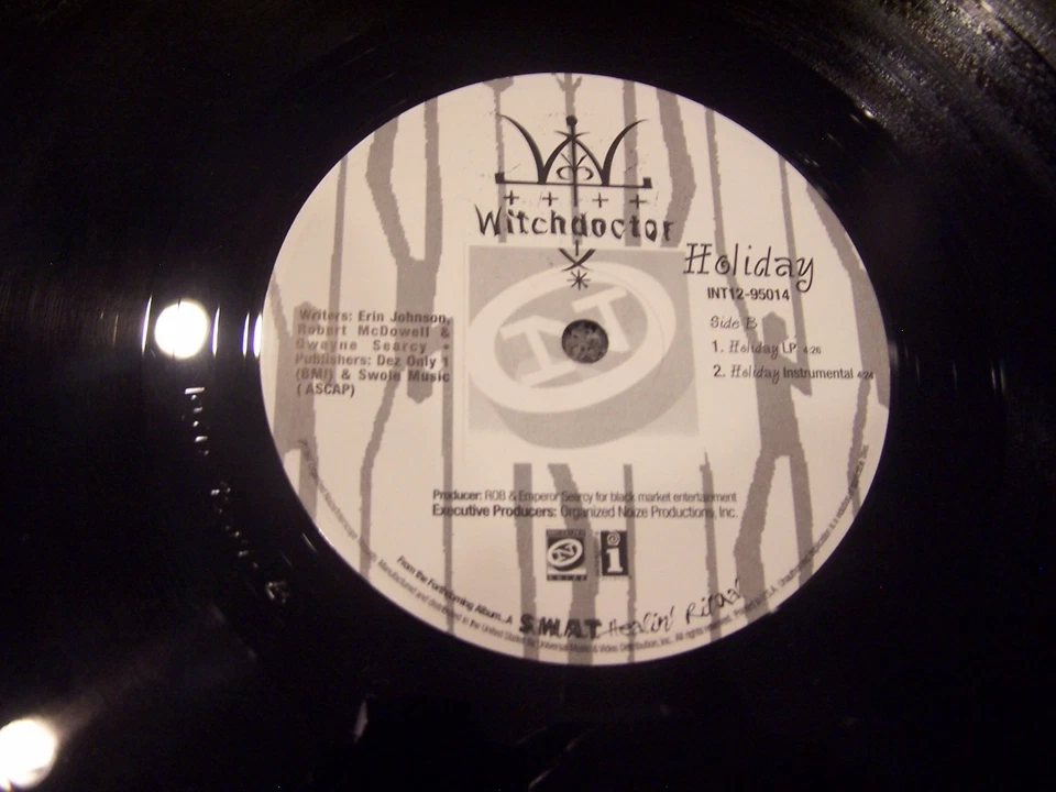 Witchdoctor "Holiday" INTERSCOPE RECORDS 12" SINGLE LP W/HYPE STICKER Foto 3 de 4