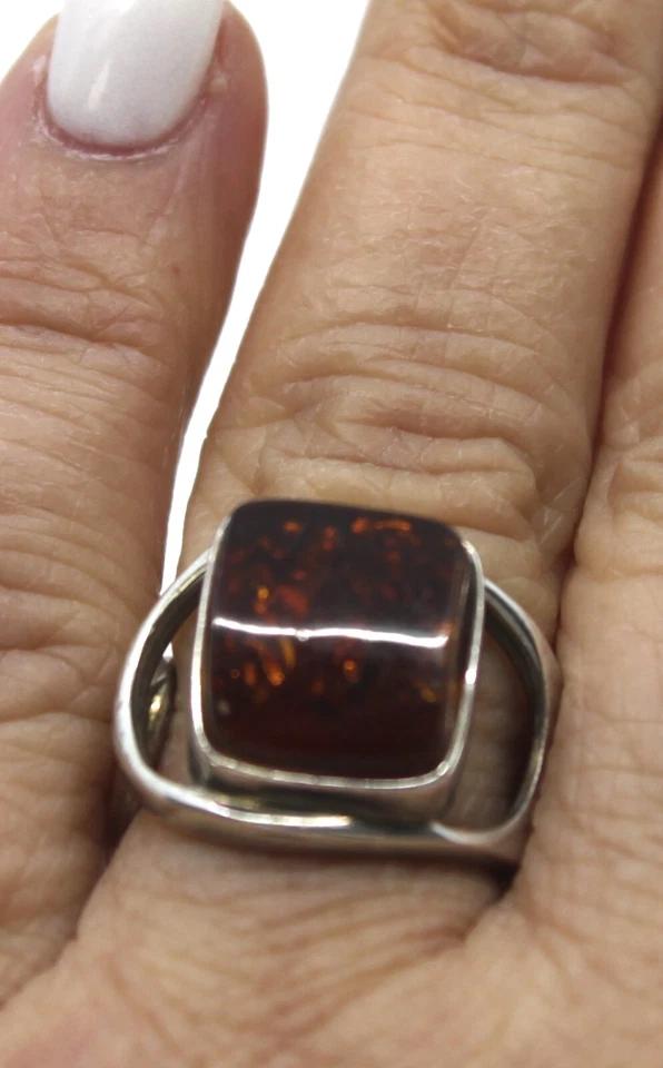Anillo ámbar cuadrado llamativo en plata de ley talla 7-7,5 ajustable Foto 2 de 4