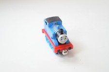 2009 MATTEL THOMAS DIE CAST TRAIN. THOMAS FRIENDS. R8847 2401AZ