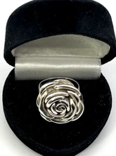 REPOUSSE 3D ROSE RING Solid Sterling Silver 925 size 7.5 Carved style Floral