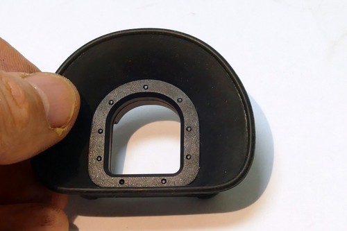 Hoodman Eyecup for Nikon Z6 Z7 Mirrorless Cameras - Picture 4 of 5