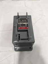 Allen-Bradley Series M Standard Duty Push Button 800S-1SA4