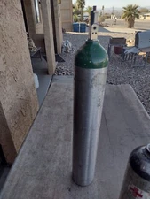 Empty  Medical Oxygen Tank - Size E    with Valve  645 Liter Capacity Used