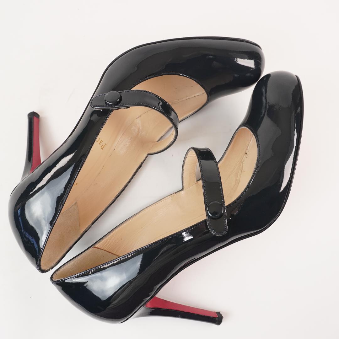 Christian Louboutin Women's Round Toe Mary Jane Pumps in Christian Louboutin Women's Round Toe Mary Jane Pumps in