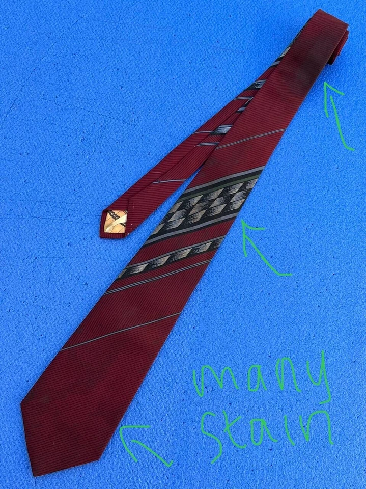 Corbata de poliéster granate con diseño de niña desnuda de esconderse de moda original para hombre Foto 2 de 4