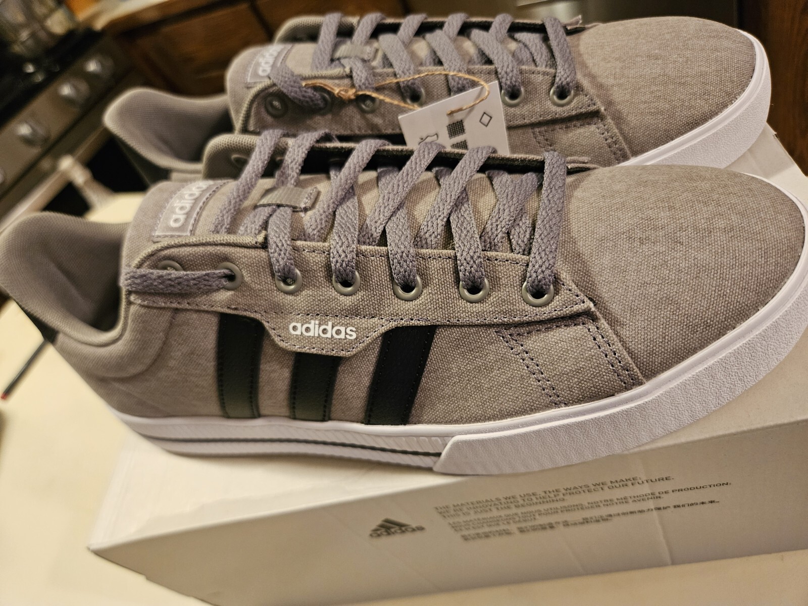 Adidas Men's Daily 3.0 Skate Shoe Size 11 Dove Grey/Black/ White FW3270