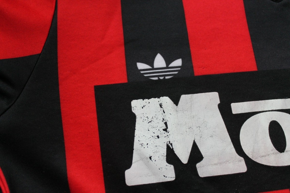 Maillots de foot vintage / rétro - The Football Market - Maillot Milan AC vintage domicile #15