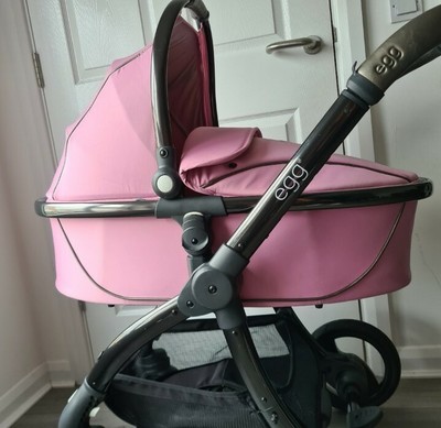 egg stroller pink