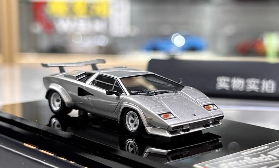Deepmaker 1:64 Silver Countach LP5000s Sports Model Diecast Resin Car ...