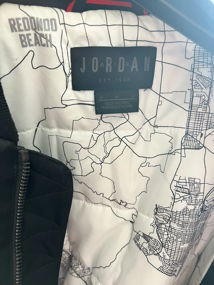 Chaqueta de bombardero Nike Jordan “City of Flight” MA-1 - mediana - negra - buen estado Foto 4 de 4