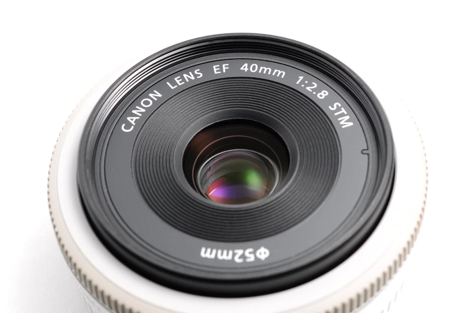 Canon EF 40mm f/2.8 STM Macro White Lens w/filter Hood -MINT- [Extra 15%OFF] - Image 4 of 4