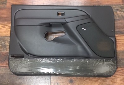 GM PANEL FRT S/D T 15120515 NEW OEM 15120515