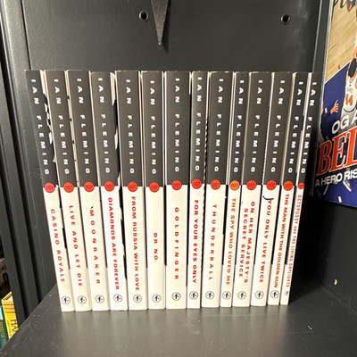 Ian Fleming James Bond VINTAGE 007 COMPLETE 14 Book Set 2012 UNREAD