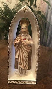 Vintage Lefton Sacred Heart of Jesus Statue Shrine Porcelain Japan 8” Repaired