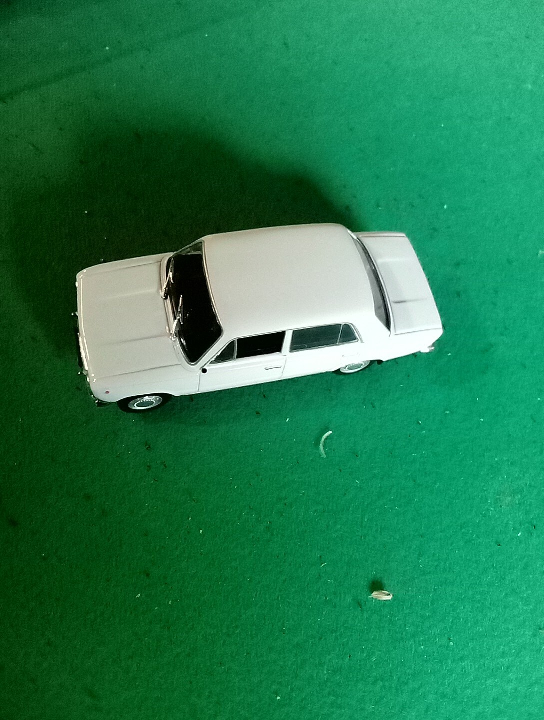 lada-vaz-2101-model-car-deagostini-pl-7555-russian-white-made-in-p