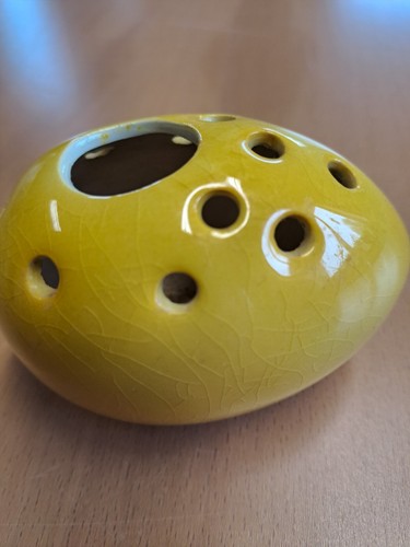 Das Goebel Ei: Ein gelbes Wunder (Steckvase) - Bild 2 von 3