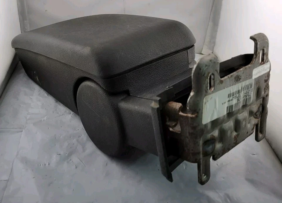 2005 - 2010 雪佛兰钴中心控制台扶手黑色庞蒂亚克 G5 — 第 2/4 张图片