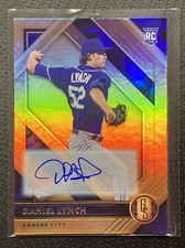 2021 Panini Chronicles Daniel Lynch Gold Standard Rookie Auto #4 Kansas City