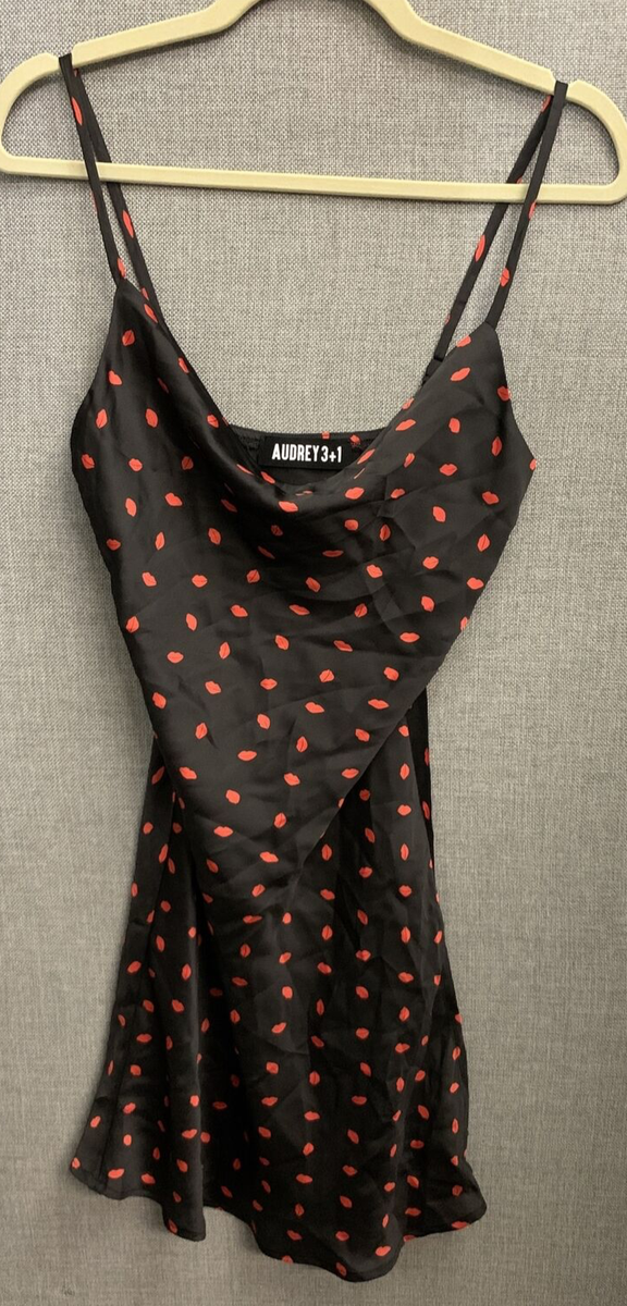 Audrey 3+1 Slip Dress Womens Black Red Lip Graphic Shaw Neck Adjustable Strap