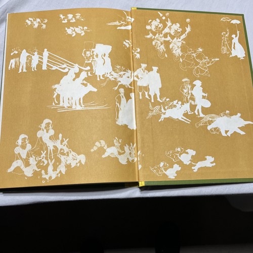 Libro de colección 1965 Walt Disney "Historias de otras tierras" El mundo maravilloso... - Imagen 9 de 9